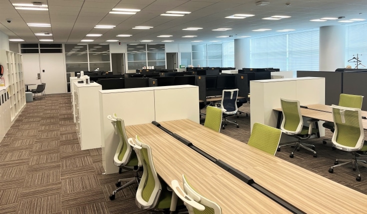 横浜事務所　受付